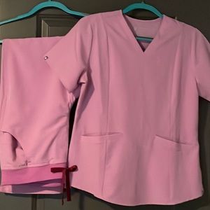 FIGS Scrub Set - Dusk - Kade Pants & Casma Top - Size Medium